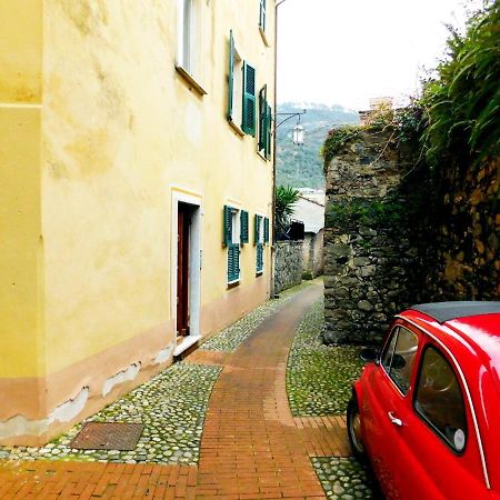 Bellissima Casa Nel Centro Storico!!! Lägenhet Levanto Exteriör bild